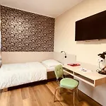 Jukebox Hotel 3*
