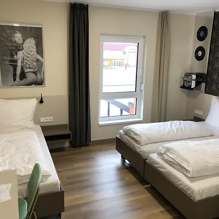 Jukebox מלון זנוימו