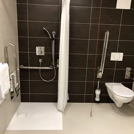 Отель Jukebox Зноймо