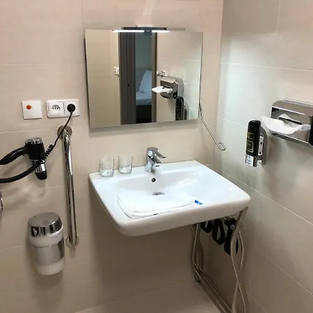Jukebox Hotel 3*