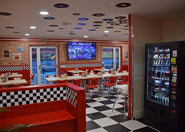 Hotel Jukebox 3*